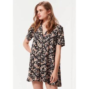 MOTEL Crosena boho festival dress in Cosmic Daisy